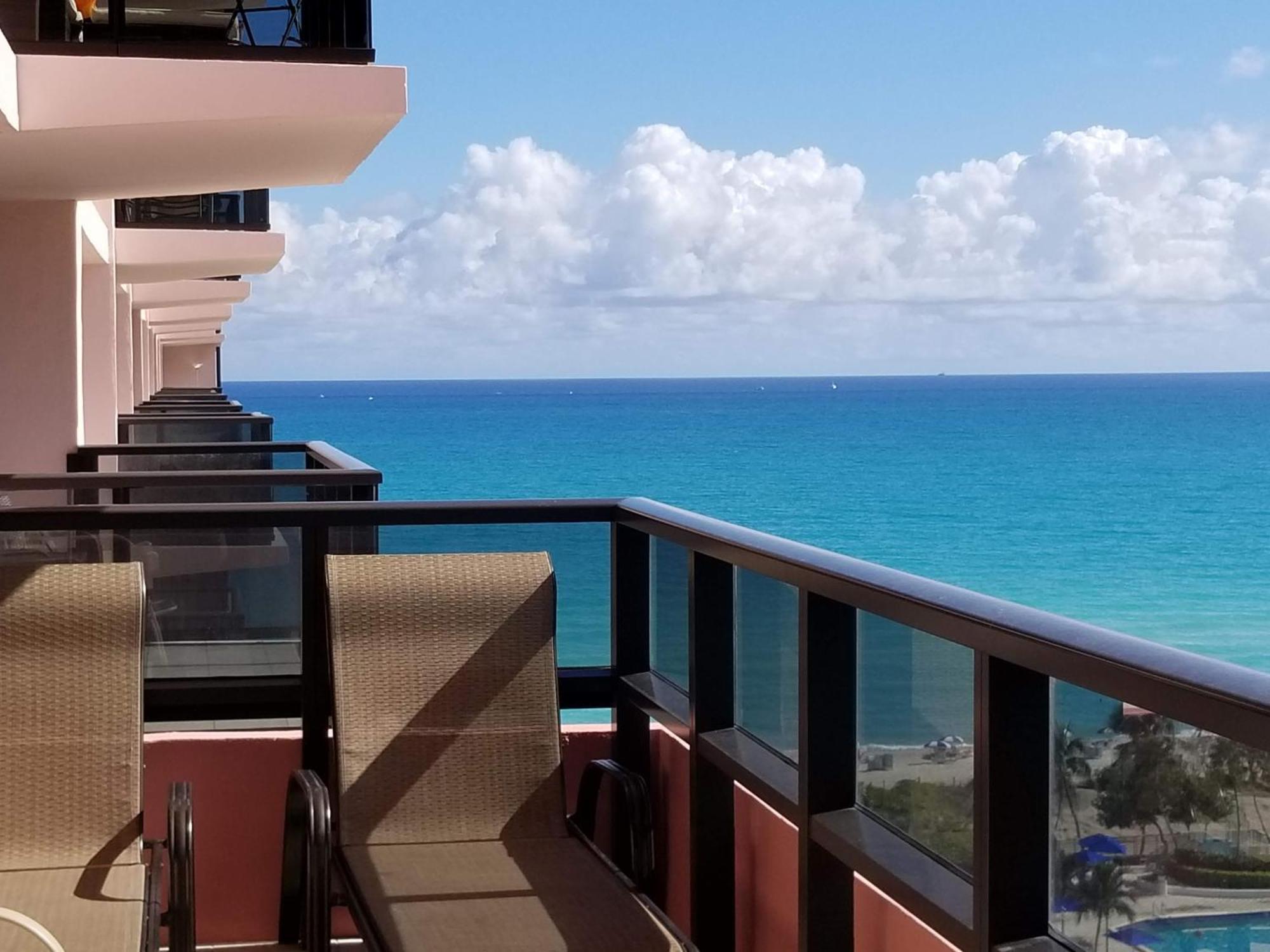 Deluxe Beach Resort - HORA RENTALS Miami Beach Exterior foto